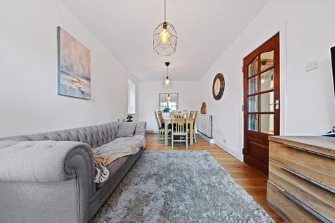 38 Crichton Road, Carshalton, SM5 3LS