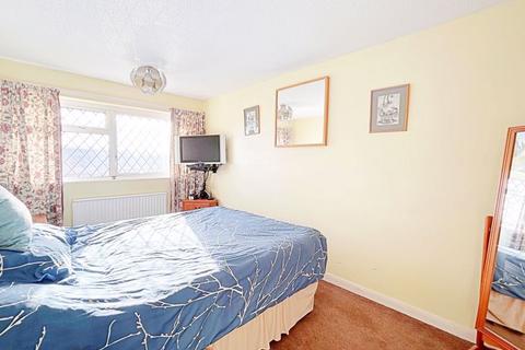 3 bedroom semi-detached house for sale, Loughmill Road, Pershore