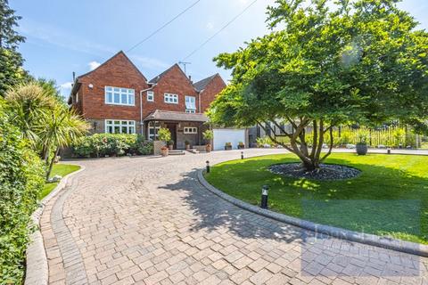 5 bedroom detached house for sale, Forest Lane, Chigwell IG7