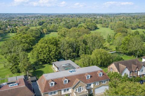 undefined, Manor Road, Chigwell IG7