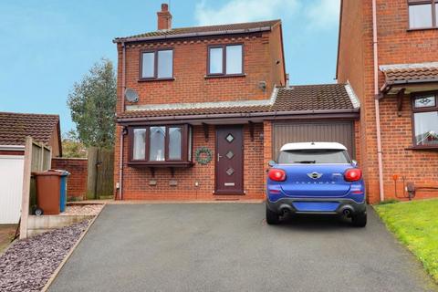 3 bedroom detached house for sale, Wootton Drive, Stafford ST16