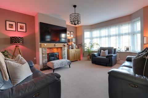 5 bedroom detached house for sale, Oberton Gardens, Stafford ST18