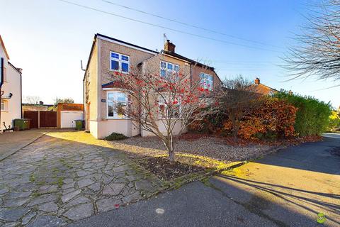 5 bedroom semi-detached house for sale, 49 Garden Avenue, Bexleyheath