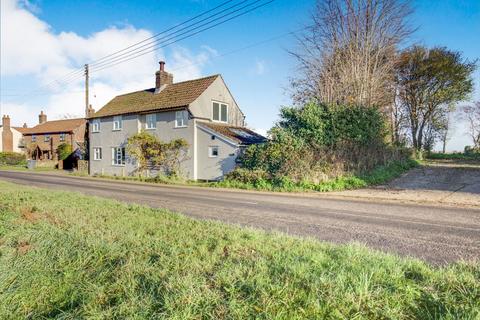 3 bedroom detached house for sale, The Street, Alderton, Woodbridge