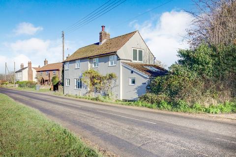 3 bedroom detached house for sale, The Street, Alderton, Woodbridge