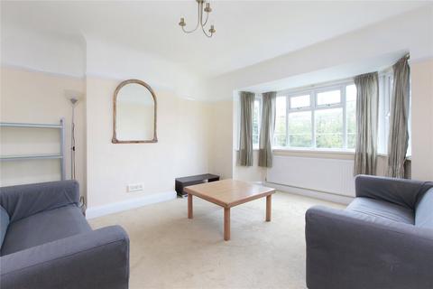 2 bedroom flat to rent, Chesham Court, Wandsworth Common SW18