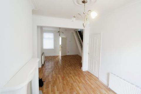 2 bedroom terraced house to rent, Armley Road, Merseyside L4