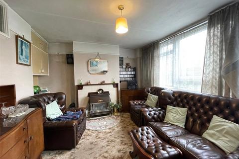 2 bedroom maisonette for sale, Westcombe Park Road, London SE3