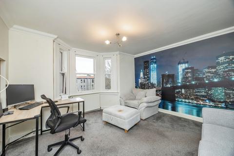 24e Gibraltar Road, Dalkeith, EH22 1EB