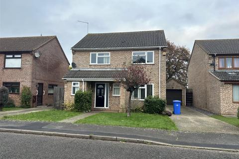 4 bedroom detached house to rent, The Parklands, Lowestoft NR33