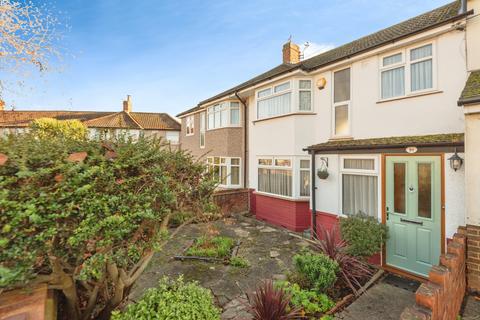 3 bedroom terraced house for sale, Hall Farm Drive, Whitton, Twickenham TW2