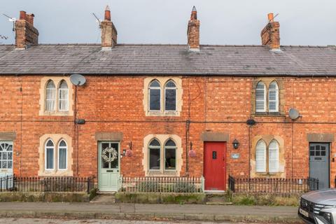 2 bedroom terraced house for sale, Eaton Road, Tarporley