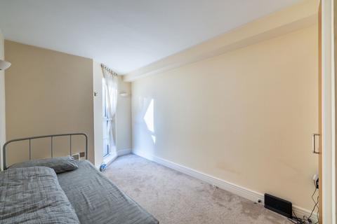 2 bedroom apartment for sale, Paddockhall Road, Sherbourne Place, RH16