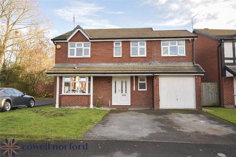 4 bedroom detached house for sale, Moor VIew Close, Rochdale OL12