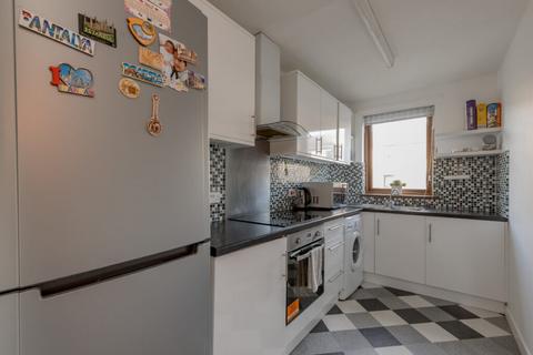 2 bedroom flat for sale, Flat 3, 2 Hawthornden Place, Leith, EH7 4RF