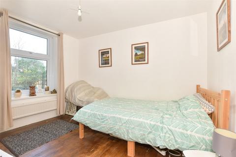 2 bedroom ground floor flat for sale, Sea Street, Herne Bay, Kent