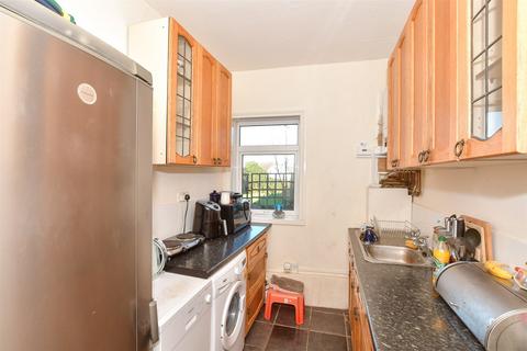 2 bedroom ground floor flat for sale, Sea Street, Herne Bay, Kent