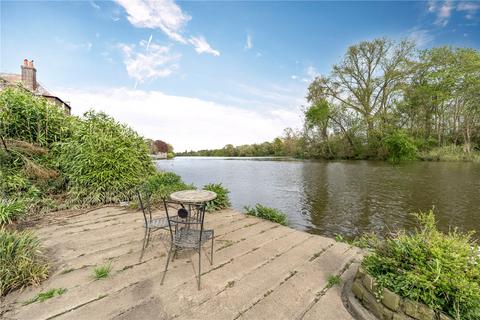 4 bedroom terraced house for sale, Church Street, Old Isleworth, TW7