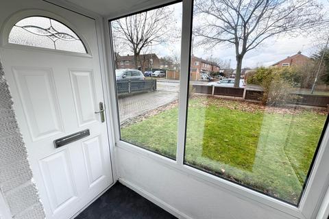 3 bedroom semi-detached house to rent, Hanover Square, Mackworth, Derby, DE22