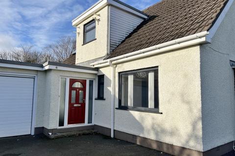 3 bedroom bungalow for sale, 6 Cooil Farrane, Saddlestone, Douglas, IM2 1NX