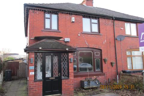 3 bedroom semi-detached house for sale, Pilkington Road, Kearsley BL4