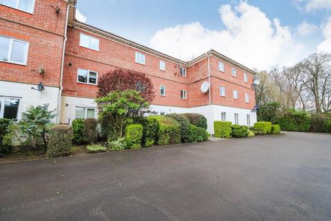 2 bedroom apartment for sale, Abington Drive, Southport PR9