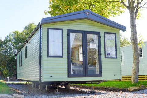 2 bedroom static caravan for sale, Great Birchwood Leisure Village, , Preston Rd FY8