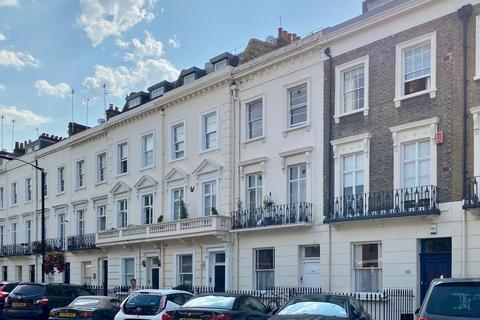 1 bedroom in a house share to rent, Tachbrook Street, London, SW1V 2NE