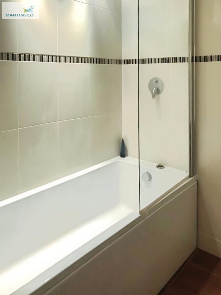 A1ca6857-George 20 Street 20 Bathroom