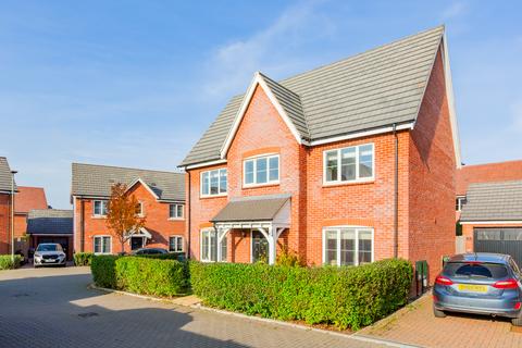 4 bedroom house for sale, Greenfinch Close, Hunts Grove, Hardwicke, Gloucester, GL2 4DQ