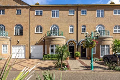 4 bedroom townhouse for sale, Trafalgar Gate, Brighton Marina Village