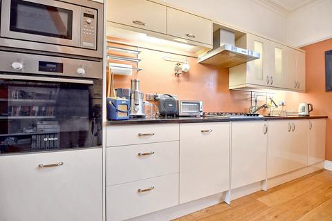 4 bedroom maisonette for sale, Estelle Road, Hampstead, London NW3