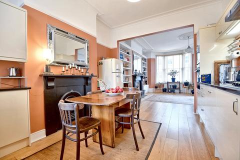 4 bedroom maisonette for sale, Estelle Road, Hampstead, London NW3