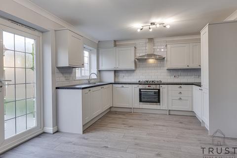 4 bedroom detached house for sale, Birstall, Batley WF17