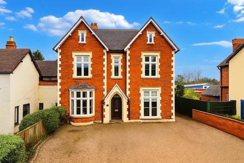 4 bedroom detached house for sale, 63 Mill Street, Leominster, Herefordshire