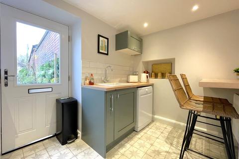 2 bedroom terraced house to rent, 101 Old Street, Ludlow, Shropshire