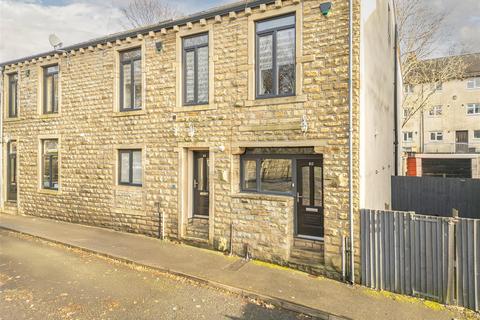 4 bedroom townhouse for sale, Fern Street, Halifax