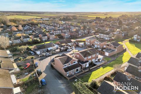 4 bedroom detached house for sale, Orchard Walk, Yaxley, PE7