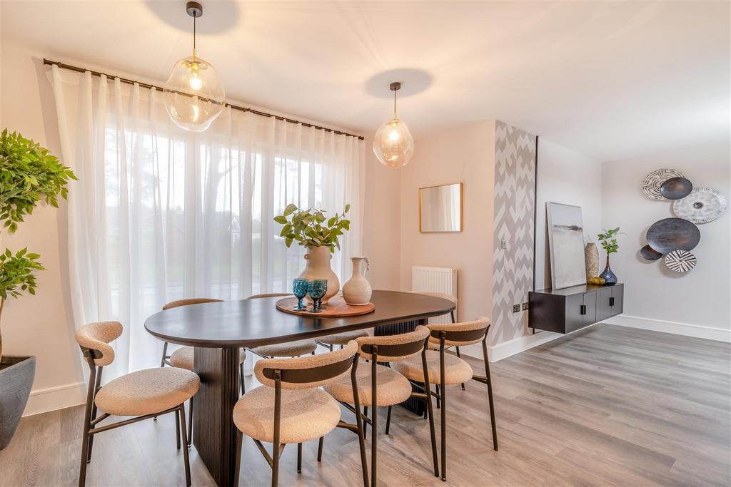 8583344-interior36.jpg