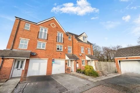 4 bedroom terraced house for sale, Ainsley Mews, Leeds