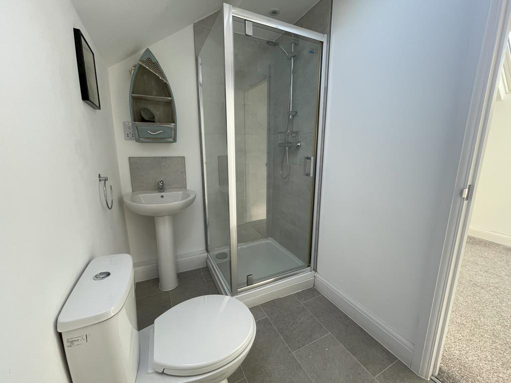 Ensuite Porthcawl CF36