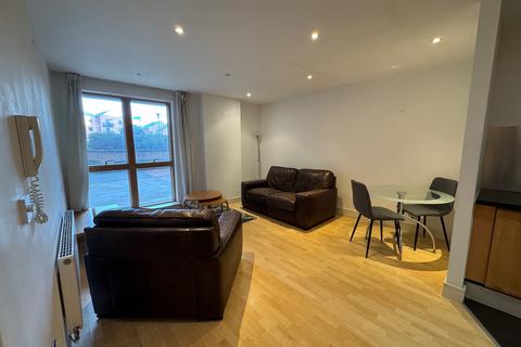 2 bedroom flat to rent, 10 Bowman Lane, Leeds LS10