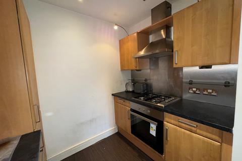 2 bedroom flat to rent, 10 Bowman Lane, Leeds LS10