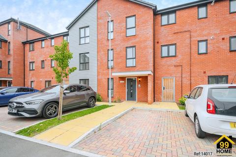 2 bedroom flat for sale, Elderflower Drive, Bristol, BS16