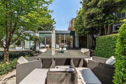 3 bedroom detached house to rent, Kings Avenue, SW4