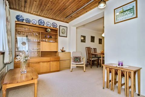 2 Braidlaw Park, Penicuik, EH26 9HF