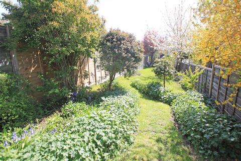 3 bedroom terraced house for sale, Belmont Road, Maidenhead