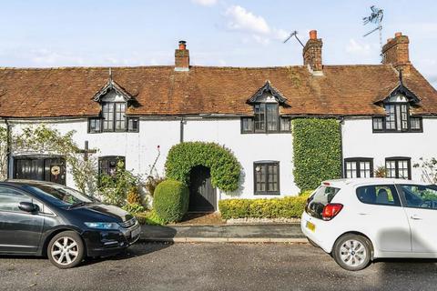 1 bedroom cottage for sale, Arundel Road, Angmering, Littlehampton, West Sussex, BN16 4JT