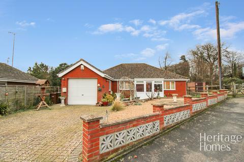 3 bedroom bungalow for sale, Karen Close, Scole, Diss, IP21