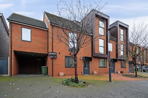 3 bedroom end of terrace house for sale, Downton Mews, Erith